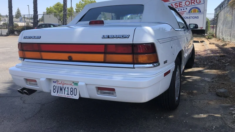 1995 Chrysler LeBaron GTC 7