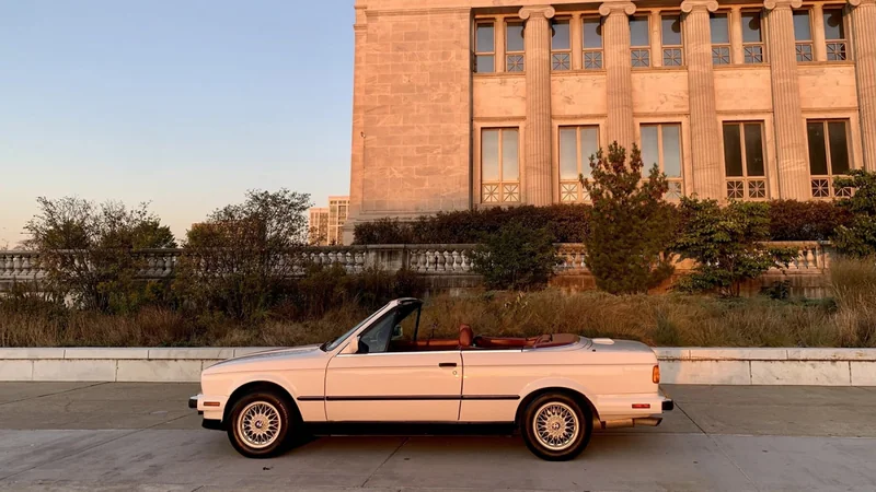 1990 BMW 325i 4
