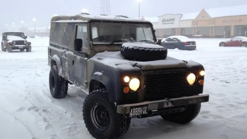 1985 Land Rover Defender