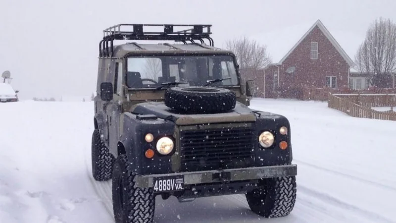 1985 Land Rover Defender