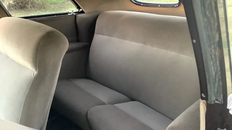 1939 Chrysler Royal Windsor 9