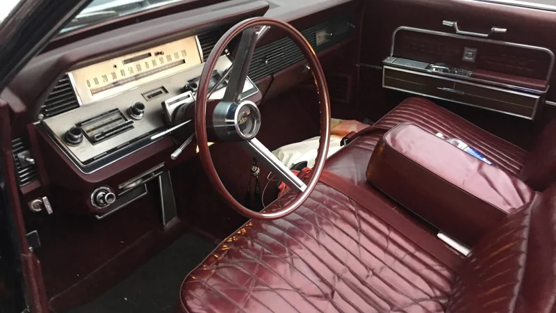 1966 Lincoln Continental  9