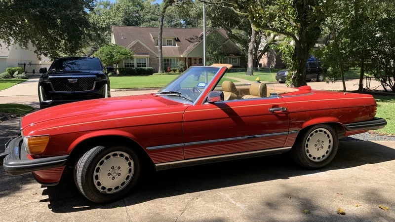 1987 Mercedes-Benz 560 SL 3