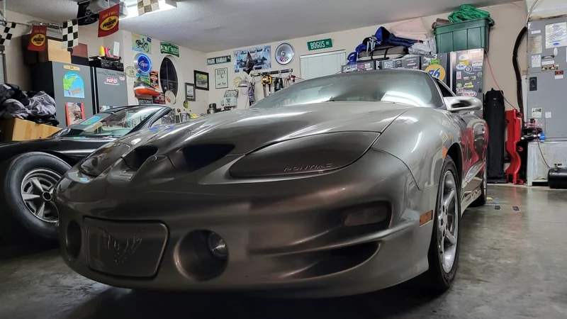 2001 Pontiac Firebird Firehawk 4