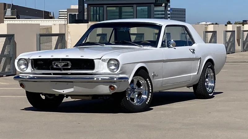 1965 Ford Mustang 3