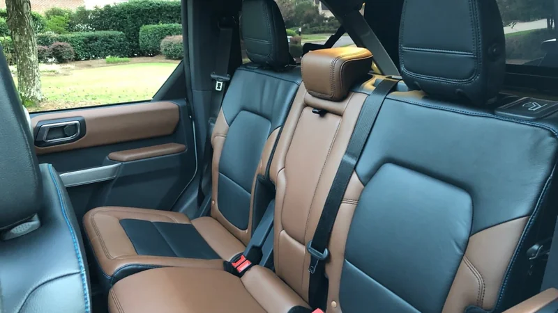 2021 Ford Bronco 2