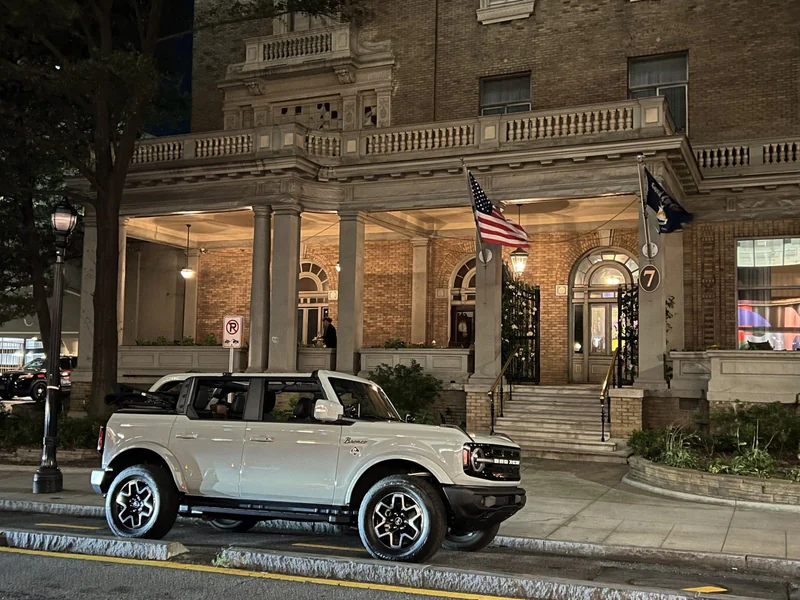 2021 Ford Bronco 12