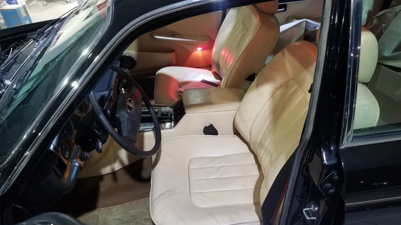 1986 Jaguar XJ-6 4