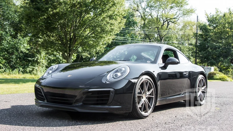 2017 Porsche 911 15