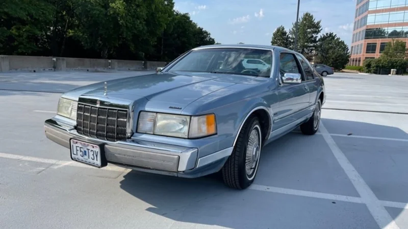 1990 Lincoln Mark VII 2