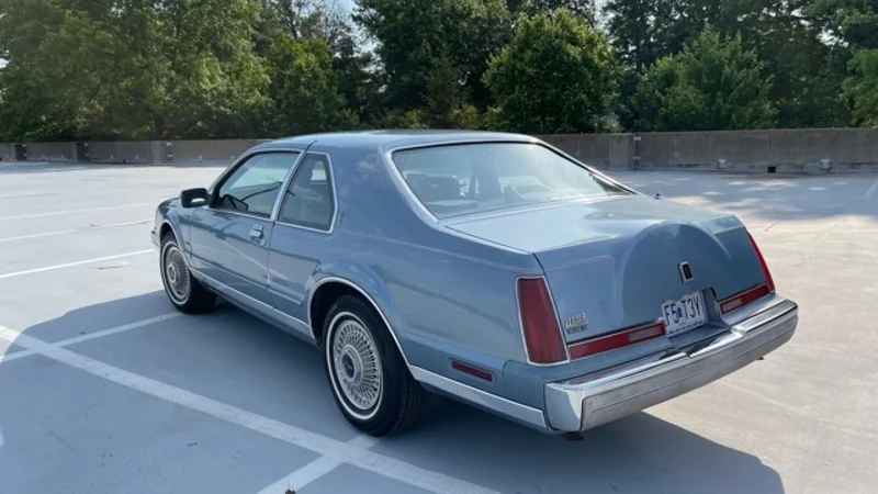 1990 Lincoln Mark VII 4