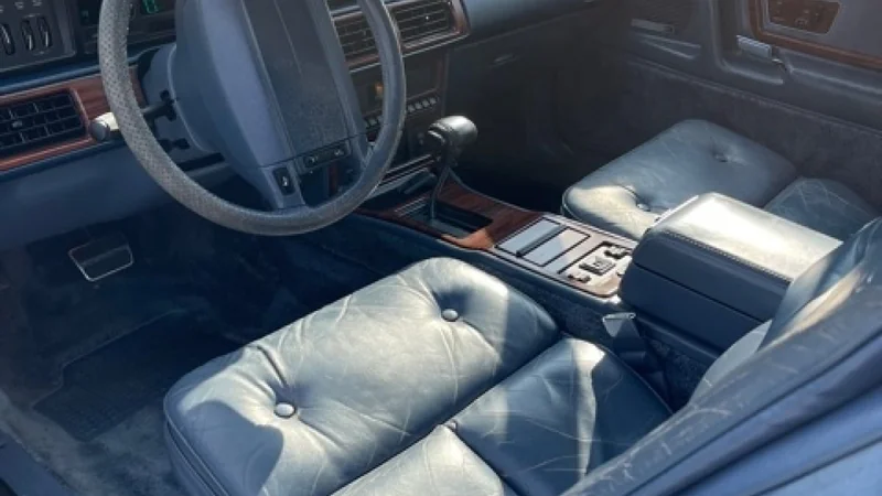1990 Lincoln Mark VII 5