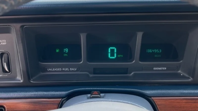 1990 Lincoln Mark VII 7