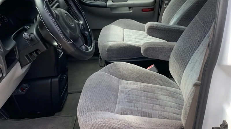 2003 Pontiac Montana 6