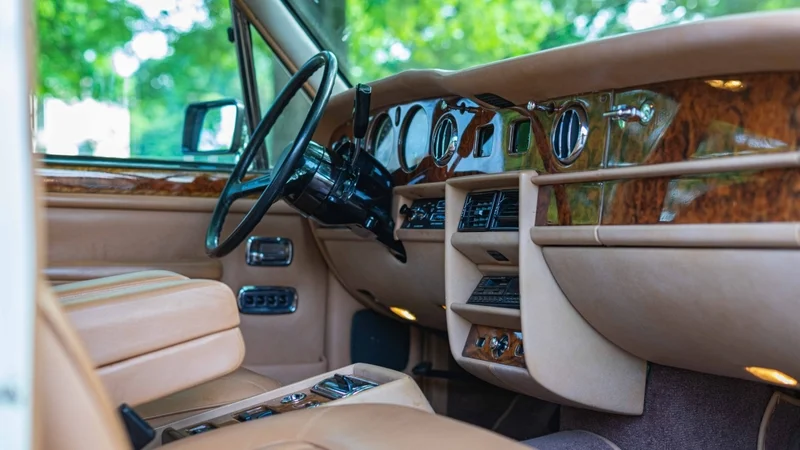 1989 Rolls-Royce Silver Spur  8