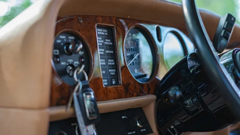 1989 Rolls-Royce Silver Spur  13