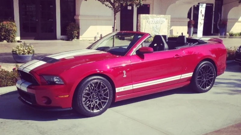 2013 Ford Shelby GT500 2