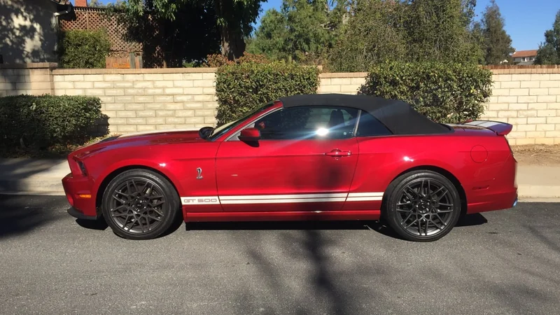 2013 Ford Shelby GT500 7