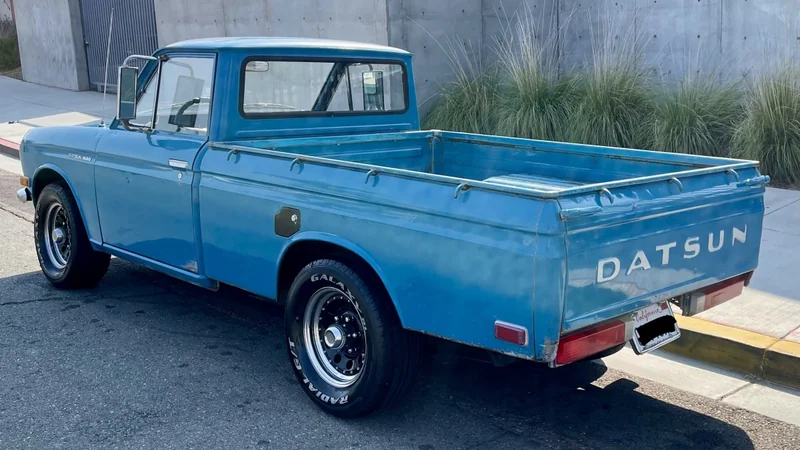 1971 Datsun 521 4