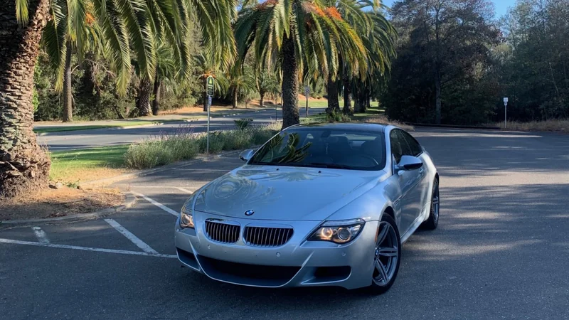 2010 BMW M6 4