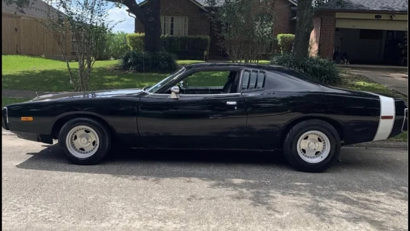 1974 Dodge Charger 2