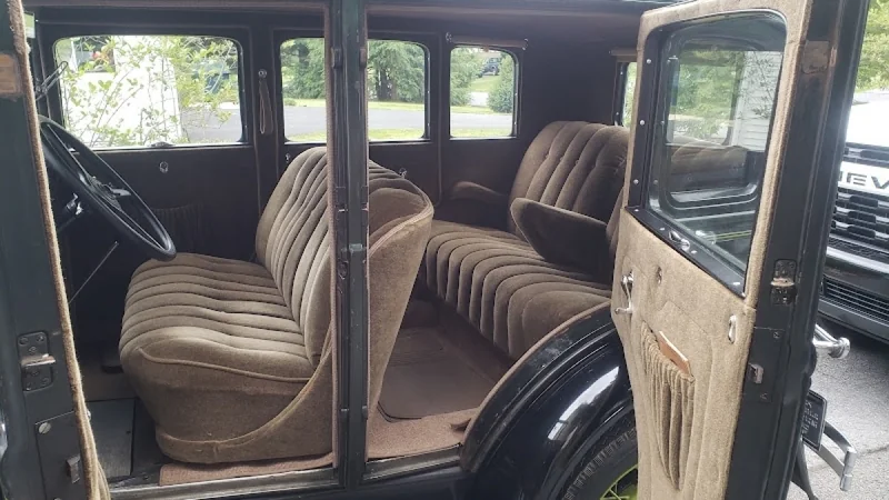 1930 Ford Model A 4