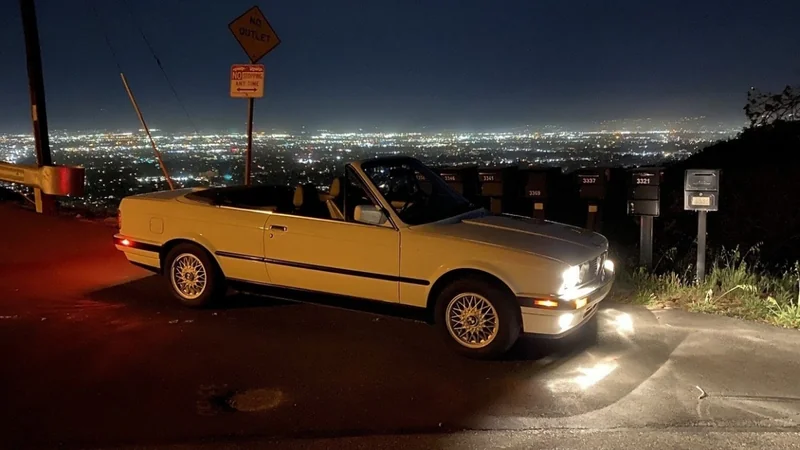 1992 BMW 325i 4