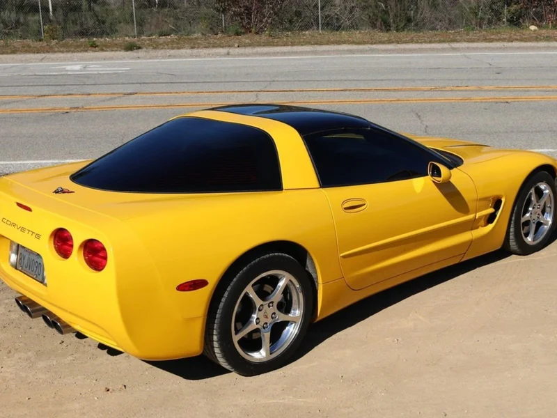 2004 Chevrolet Corvette 6
