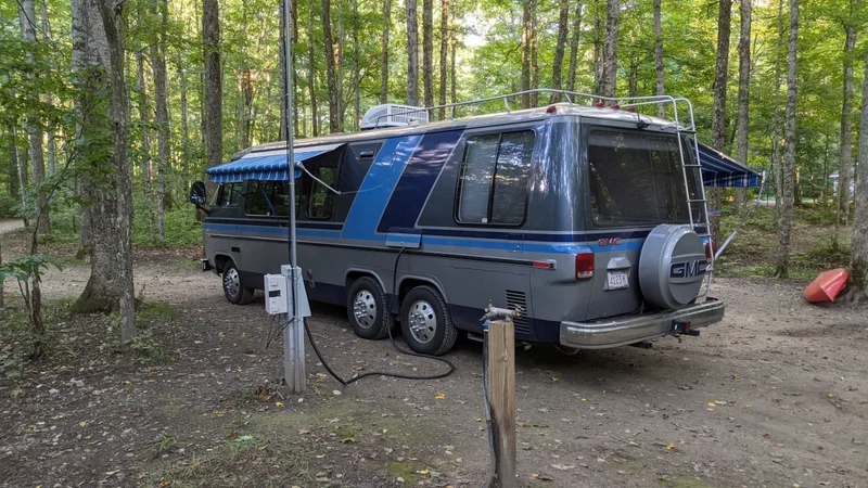 1977 GMC Motorhome 2