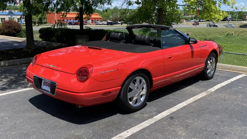 2002 Ford Thunderbird 2