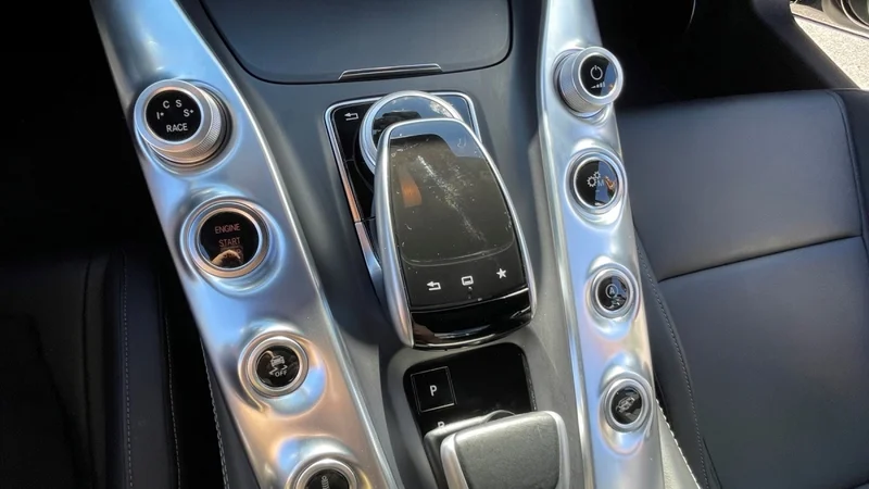 2016 Mercedes-Benz Amg gt s 11