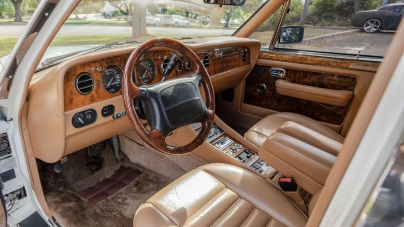 1990 Bentley Turbo R 11