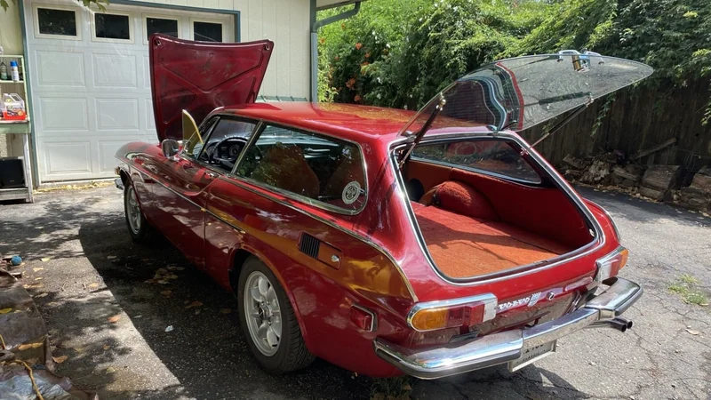 1972 Volvo 1800ES 4