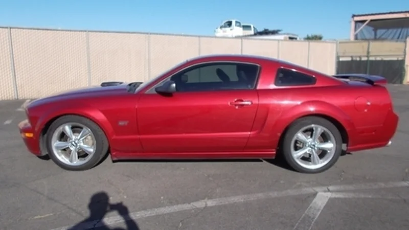 2006 Ford Mustang 7