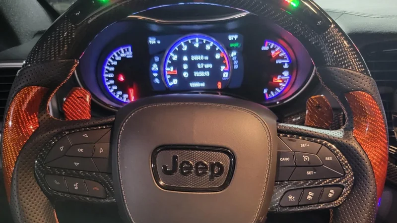 2021 Jeep Grand Cherokee Trackhawk 3
