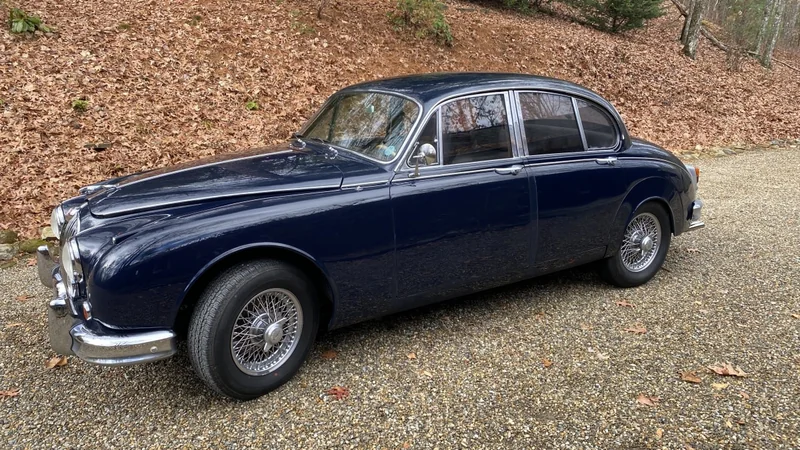 1960 Jaguar Mk II 3