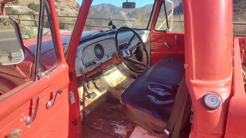 1965 Ford F-250 6