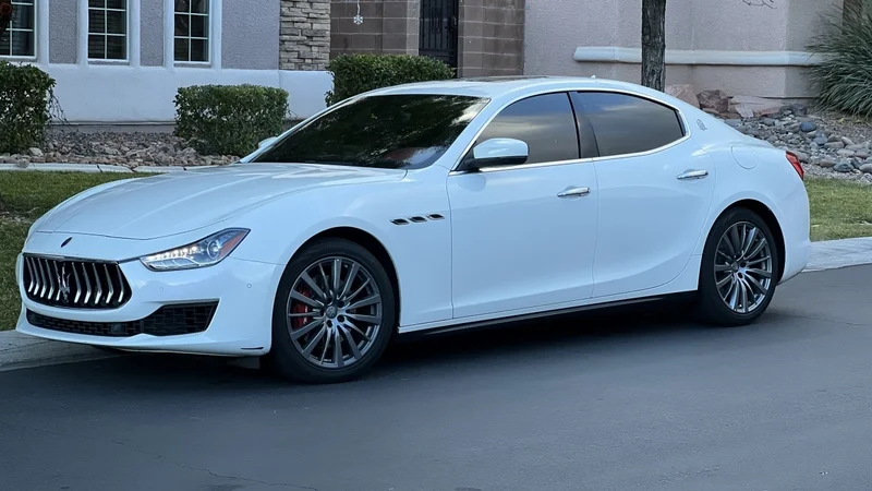 2018 Maserati Ghibli 2