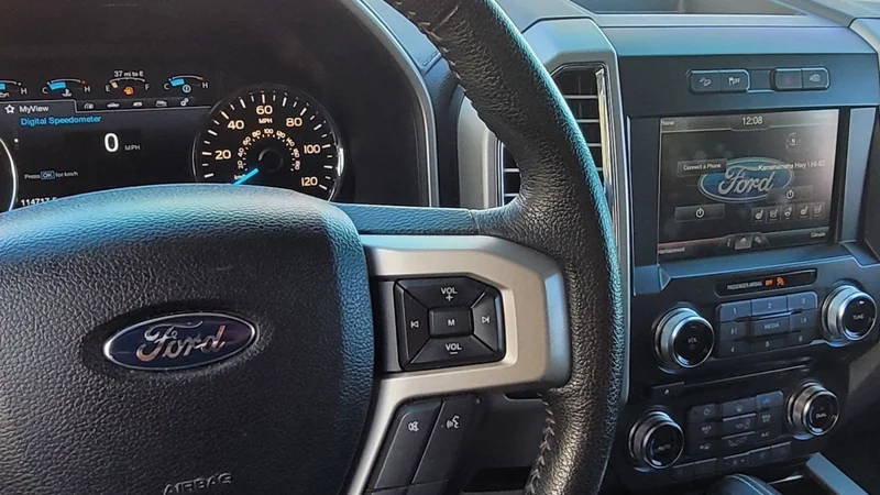 2015 Ford F-150 12