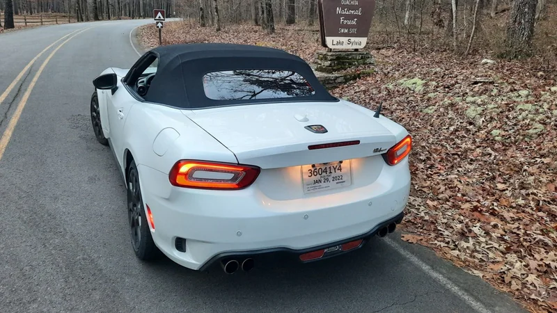 2020 Fiat 124 Abarth 4