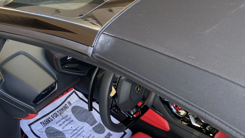 2021 Unknown Huracan