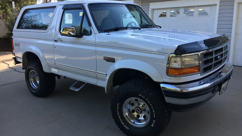 1996 Ford Bronco 2