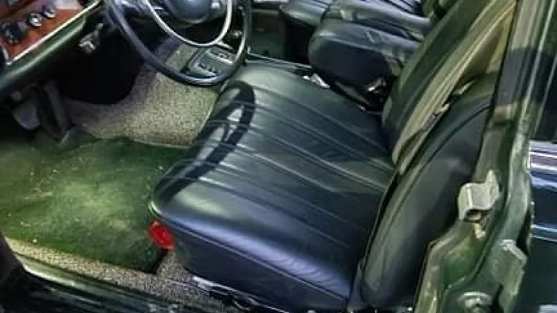 1973 Mercedes-Benz 280SEL 2