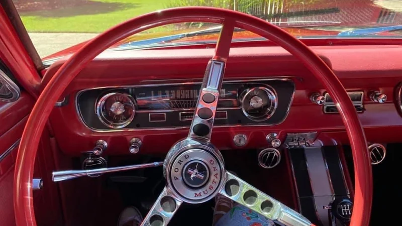 1965 Ford Mustang 10