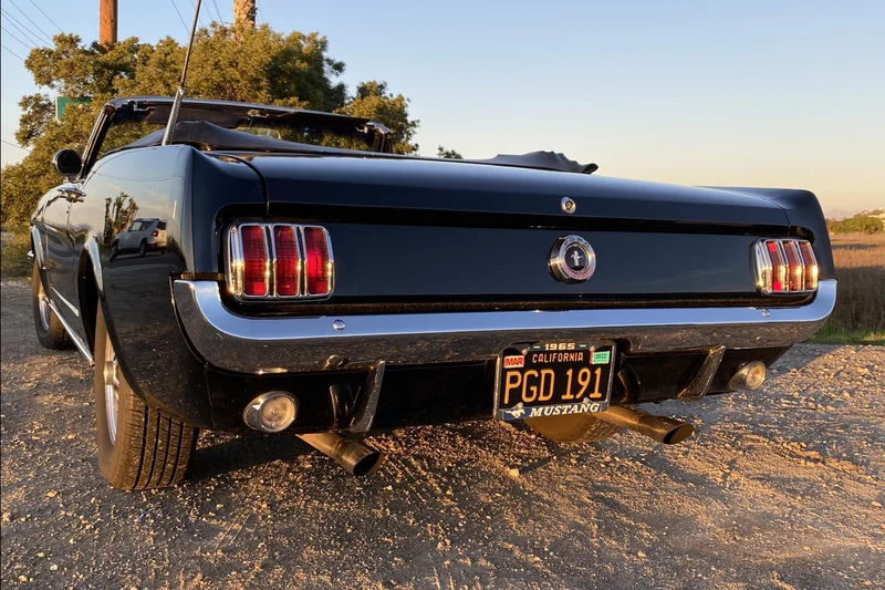 1965 Ford Mustang 5