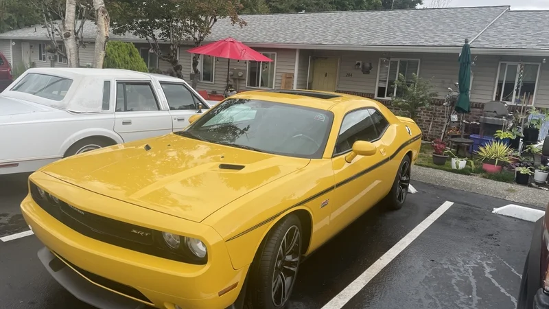 2012 Dodge YELLOW JACKET HELL CAT SPECIAL EDITION