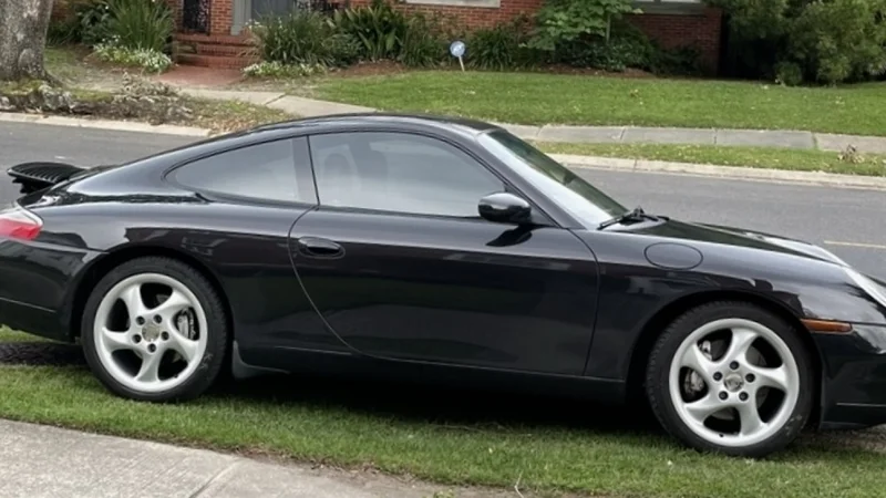 2000 Porsche 911 3