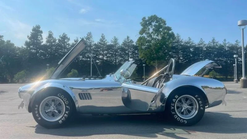 1964 Shelby Cobra FIA Polished Aluminum 