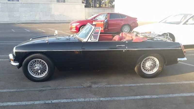 1967 MG MGB 2