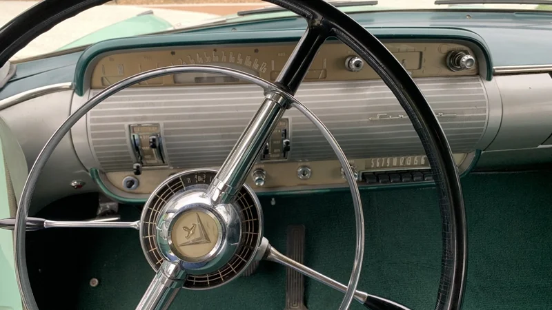 1954 Lincoln Capri 